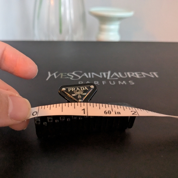 Prada Black Hair Clip - Picture 5 of 5